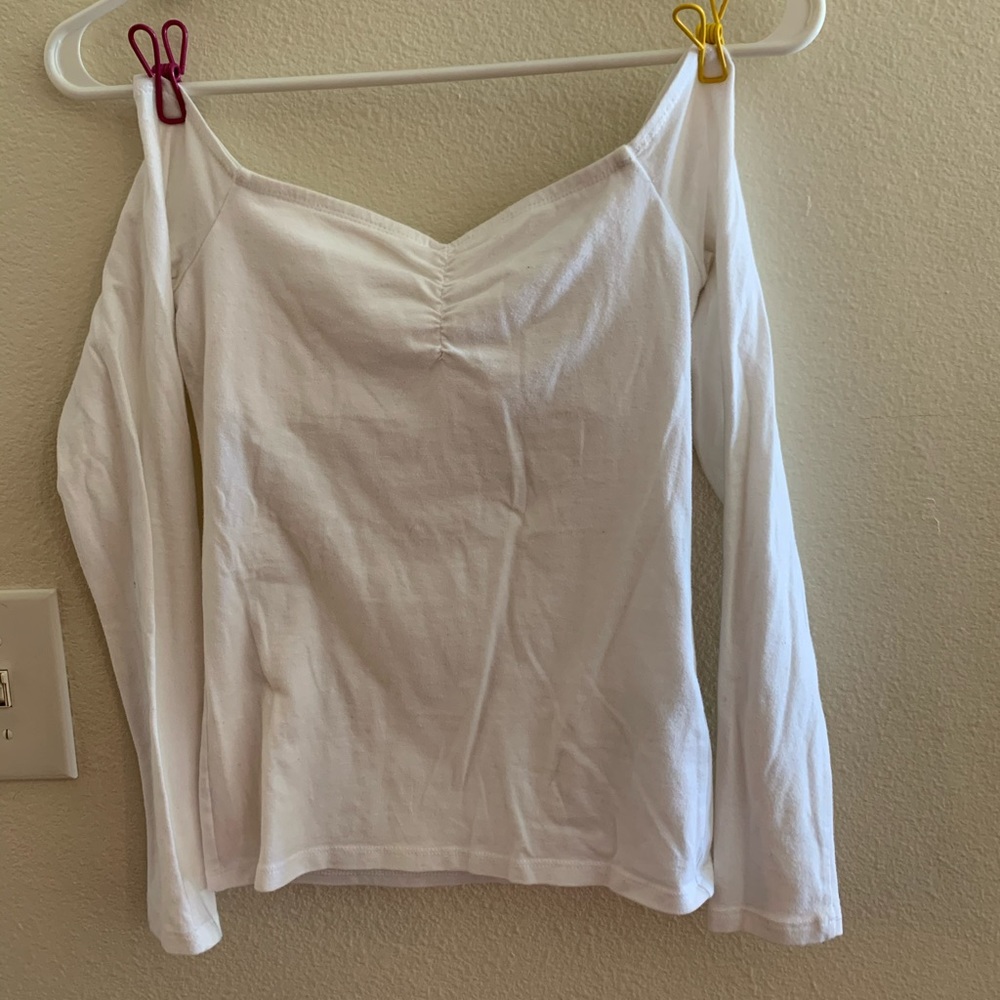 White of the shoulder long sleeve
